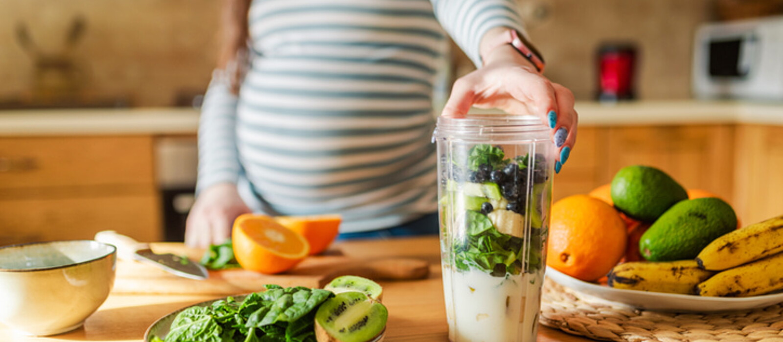 อาหารเพิ่มน้ำหนักลูกในครรภ์ให้เหมาะสม คุณแม่ควรกินอะไรให้สุขภาพดีทั้งแม่และลูก